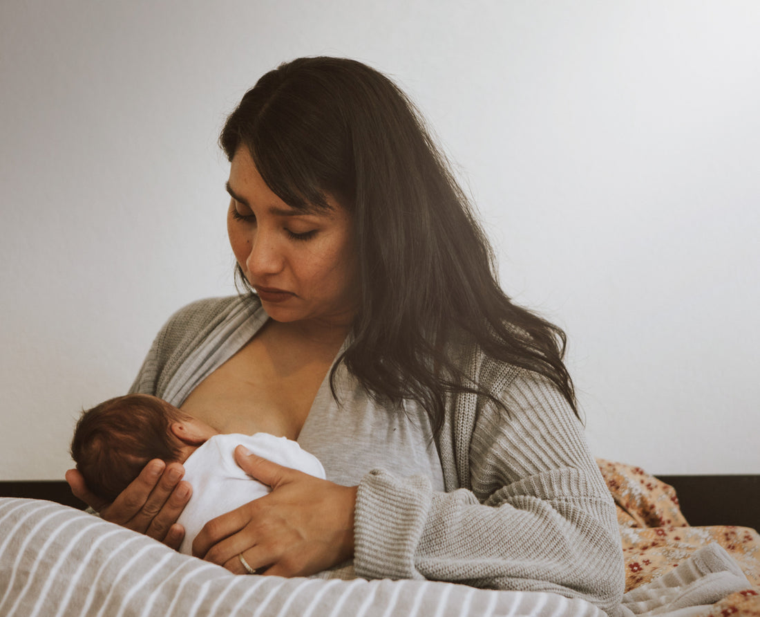 Sore Nipples While Breastfeeding – Causes and Remedies